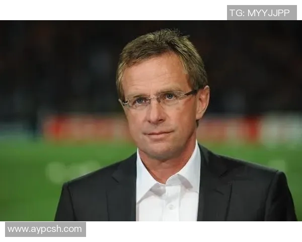 德国足球主教练的执教理念与战术分析及其对球队发展的影响探讨